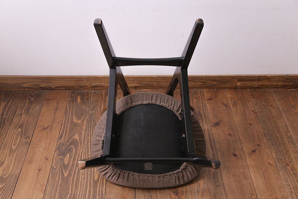 ヴィンテージ家具　G-PLAN　北欧ビンテージ　BB(Black&Brass)シリーズ　バタフライチェア(ダイニングチェア)(2)