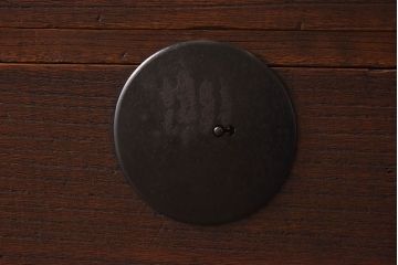 アンティーク家具　大正期　総桐材　シンプルな金具が落ちついた雰囲気漂う重ね箪笥(チェスト、引き出し、桐箪笥、桐たんす)