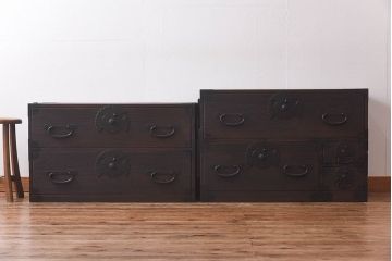 アンティーク家具　和製アンティーク　総桐材　縁起のよい「ふくら雀」金具のついたチェスト(重ね箪笥、引き出し、桐箪笥、桐たんす)