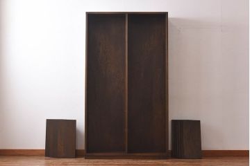 ヴィンテージ家具　ビンテージ　永田良介商店　深い色合いが上品な特注品の本棚(飾り棚、収納棚)