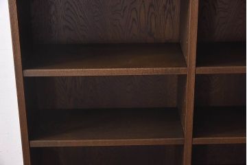 ヴィンテージ家具　ビンテージ　永田良介商店　深い色合いが上品な特注品の本棚(飾り棚、収納棚)