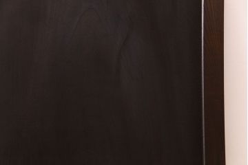 和製アンティーク　総ケヤキ一枚板　取っ手がアクセントの板戸(窓、建具)2枚セット