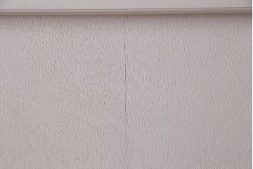 ペイント家具　水色のアクセントが爽やかなダイヤガラス入りのドア(扉、建具)