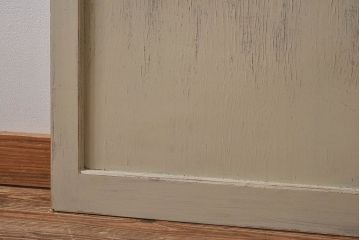 ペイント家具　昭和レトロな雰囲気溢れる当時物ガラス入りのドア(扉、建具)