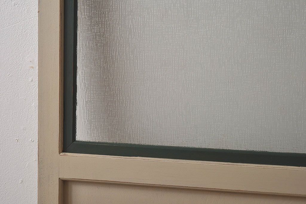 ペイント家具　昭和レトロな雰囲気溢れる当時物ガラス入りのドア(扉、建具)