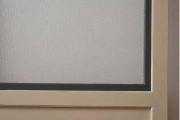 ペイント家具　昭和レトロな雰囲気溢れる当時物ガラス入りのドア(扉、建具)