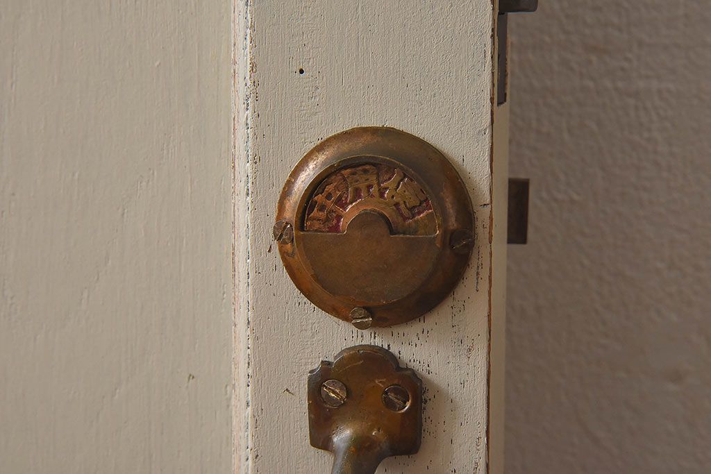 ペイント家具　昭和レトロな雰囲気溢れる当時物ガラス入りのドア(扉、建具)