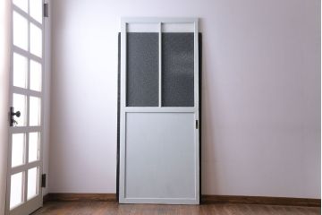 ペイント建具　シャビーな雰囲気が魅力的なダイヤガラス入りの引き戸1枚(ガラス戸、仕切り戸)