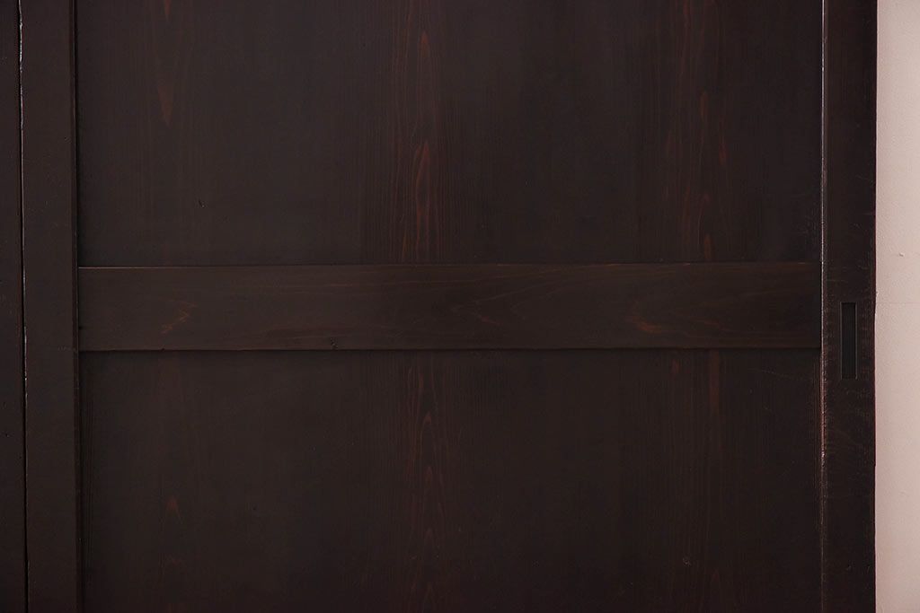 和製アンティーク　燻された風合いが魅力の帯戸(板戸、建具)4枚セット