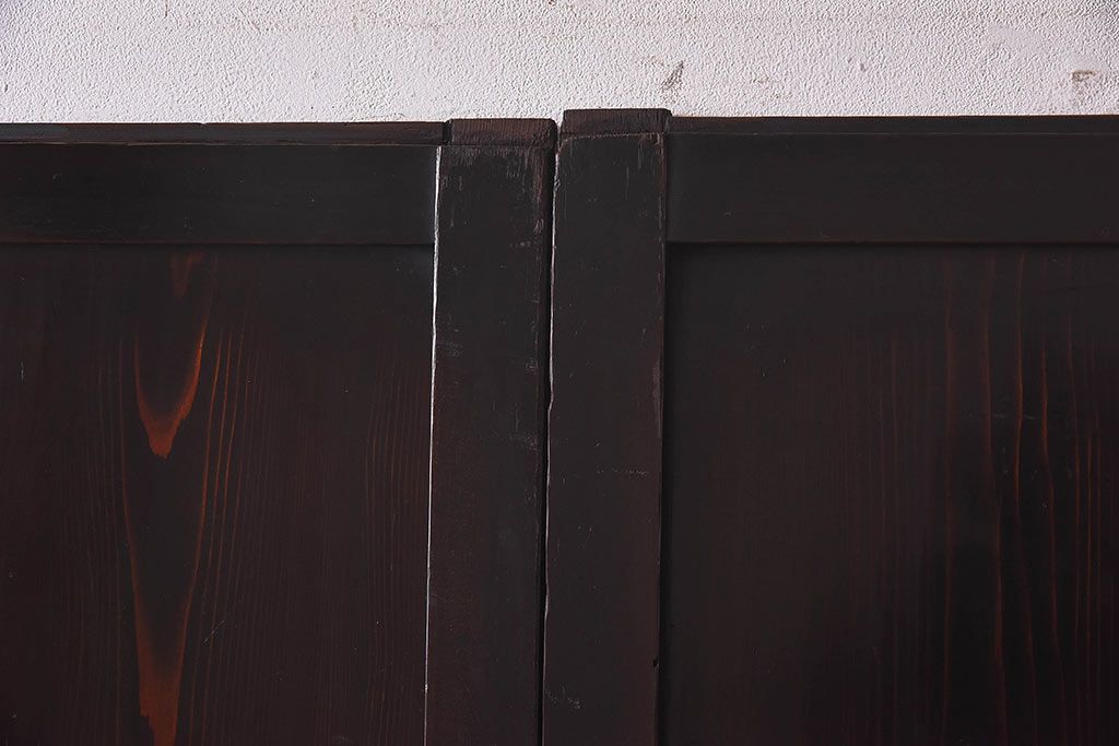 和製アンティーク　燻された風合いが魅力の帯戸(板戸、建具)4枚セット