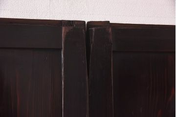 和製アンティーク　燻された風合いが魅力の帯戸(板戸、建具)4枚セット