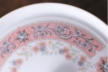 昭和中期　日本陶器・ノリタケ(則武)小花柄の急須・湯飲み5客セット