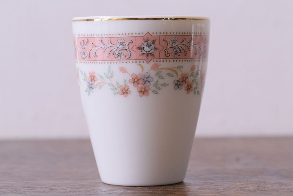 昭和中期　日本陶器・ノリタケ(則武)小花柄の急須・湯飲み5客セット