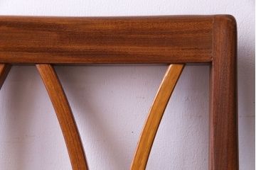 ヴィンテージ家具　北欧ビンテージ　G-PLAN(ジープラン)　洗練されたX-back(エックスバック)が魅力のダイニングチェア(椅子、ワークチェア)(1)
