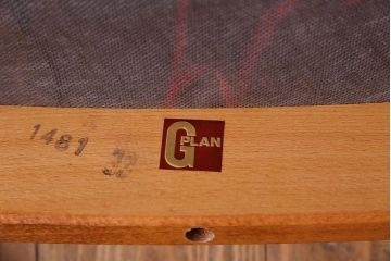ヴィンテージ家具　北欧ビンテージ　G-PLAN(ジープラン)　洗練されたX-back(エックスバック)が魅力のダイニングチェア(椅子、ワークチェア)(1)