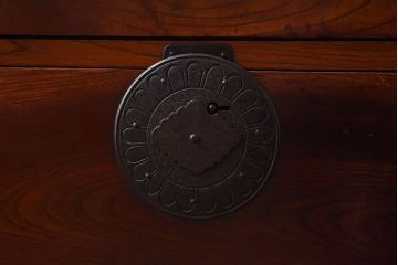 アンティーク家具　和製アンティーク　前面ケヤキ材　相馬箪笥をリメイクしたローボード(ローチェスト、引き出し、リビングボード)