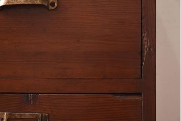 レトロ家具　昭和レトロ　ヒノキ材　どっしりとした重厚感のあるネームプレート付きチェスト(引き出し)