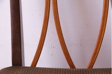 ヴィンテージ家具　北欧ビンテージ　G-PLAN(ジープラン)　洗練されたX-back(エックスバック)が魅力のダイニングチェア(椅子、ワークチェア)(2)