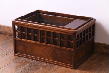 アンティーク雑貨　古民具　昭和期　味わいがあって上品な格子角火鉢(長火鉢)