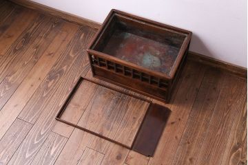 アンティーク雑貨　古民具　昭和期　味わいがあって上品な格子角火鉢(長火鉢)