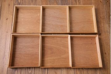 レトロ家具　昭和レトロ　ナラ材　素朴な木の風合いが魅力の小引き出し(引き出し)