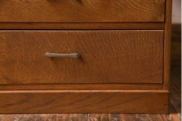 レトロ家具　昭和レトロ　ナラ材　素朴な木の風合いが魅力の小引き出し(引き出し)