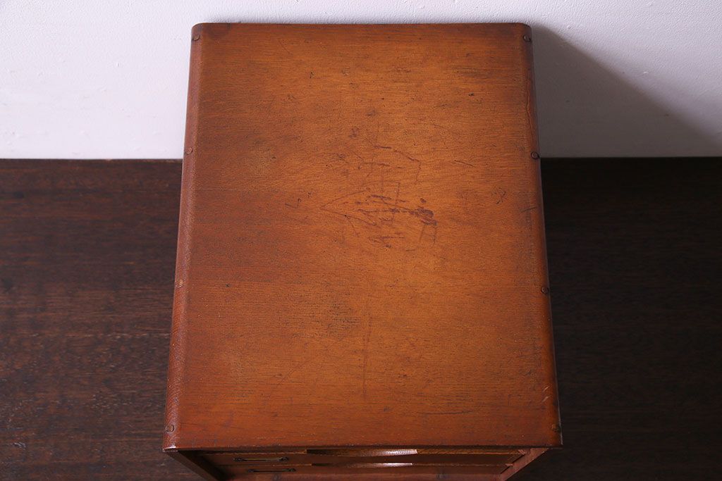 レトロ家具　昭和レトロ　ナラ材　両側から引きだせるユニークな作りの小引き出し(書類ケース)