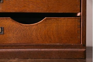 レトロ家具　昭和レトロ　ナラ材　両側から引きだせるユニークな作りの小引き出し(書類ケース)