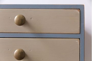 ペイント家具　ツートーンカラーのレトロな小引き出し(小物収納)(R-030304)