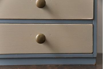 ペイント家具　ツートーンカラーのレトロな小引き出し(小物収納)(R-030304)