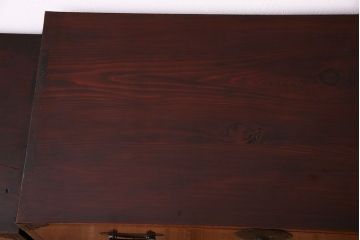 美品　前面ケヤキ共縁仕上げ　桜丸金具　細かく鮮明な杢目が魅力の米沢重ね箪笥(衣装箪笥、衣裳箪笥)