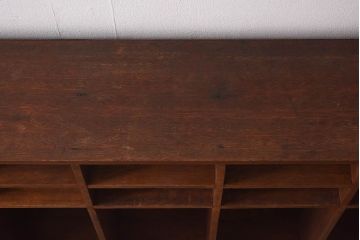 レトロ家具　幼稚園で使われていたレトロな魅力あふれるロッカー・7列(オープンラック、収納棚)(1)(R-030309)