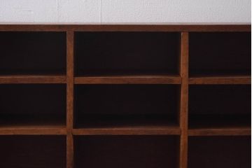 レトロ家具　幼稚園で使われていたレトロな魅力あふれるロッカー・7列(オープンラック、収納棚)(1)(R-030309)