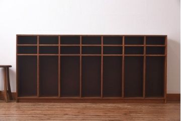 レトロ家具　幼稚園で使われていたレトロな魅力あふれるロッカー・7列(オープンラック、収納棚)(2)(R-030310)