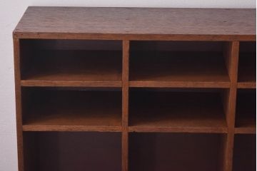 レトロ家具　幼稚園で使われていたレトロな魅力あふれるロッカー・7列(オープンラック、収納棚)(2)(R-030310)