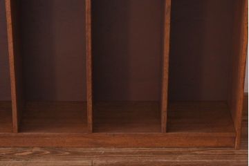 レトロ家具　幼稚園で使われていたレトロな魅力あふれるロッカー・7列(オープンラック、収納棚)(2)(R-030310)