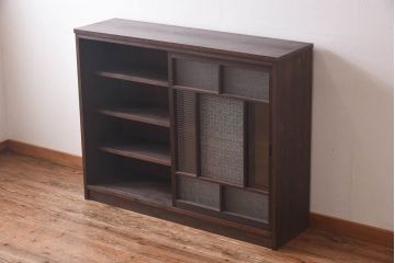 ラフジュ工房オリジナル　花菱模様のガラス入り戸棚(サイドボード、収納棚、リビングボード)(1)(R-030311)