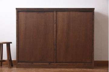 ラフジュ工房オリジナル　花菱模様のガラス入り戸棚(サイドボード、収納棚、リビングボード)(1)(R-030311)