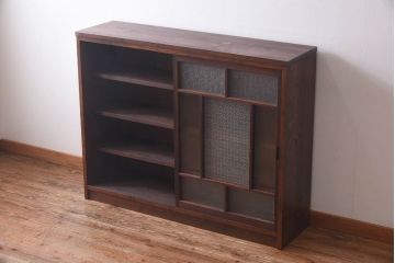 ラフジュ工房オリジナル　花菱模様のガラス入り戸棚(サイドボード、収納棚、リビングボード)(2)(R-030313)