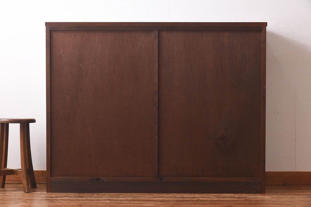 ラフジュ工房オリジナル　花菱模様のガラス入り戸棚(サイドボード、収納棚、リビングボード)(2)(R-030313)