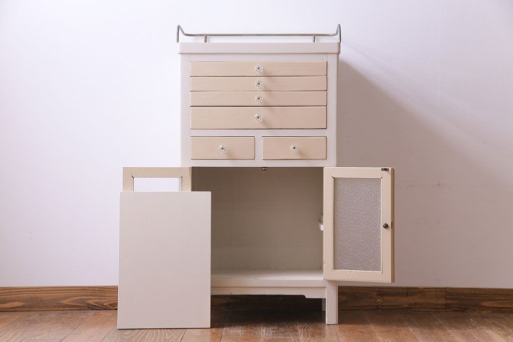 ペイント家具　2色の淡いカラーが可愛らしいデンタルキャビネット(収納棚)(R-030318)