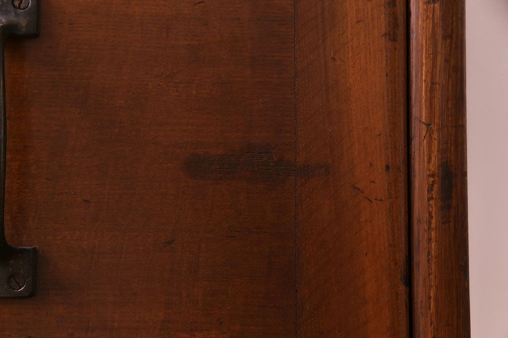 レトロ家具　昭和期　ナラ材　レトロな雰囲気が魅力の大型書類ケース(4段チェスト、引き出し)(R-030322)