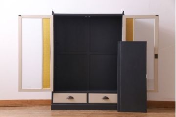 ペイント家具　当時物色ガラス入り!　シックな色味がお洒落な大振りのブックケース(本箱、キャビネット、収納棚)(R-030323)