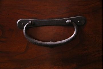 アンティーク家具　和製アンティーク　前面ケヤキ材　相馬箪笥をリメイクしたローチェスト(引き出し、リビングボード)(R-030324)