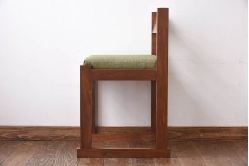 北欧テイスト家具　チーク材　シンプルなビンテージチェア(ダイニングチェア、イス、椅子)(1)(R-030326)