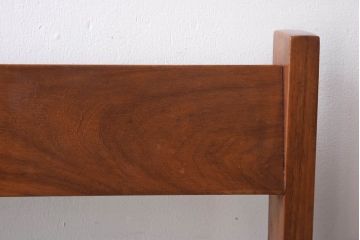 北欧テイスト家具　チーク材　シンプルなビンテージチェア(ダイニングチェア、イス、椅子)(1)(R-030326)
