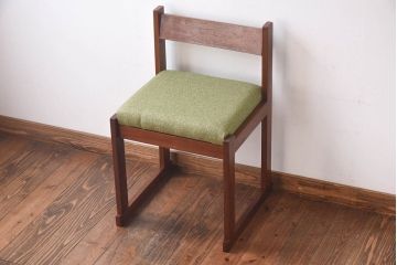 ヴィンテージ家具　イギリスビンテージ　チーク材　北欧テイストなダイニングチェア(イス、椅子)(2)(R-030327)