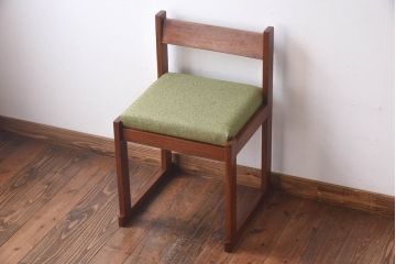 ヴィンテージ家具　イギリスビンテージ　チーク材　北欧テイストなダイニングチェア(イス、椅子)(3)(R-030328)