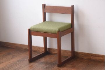 ヴィンテージ家具　イギリスビンテージ　チーク材　北欧テイストなダイニングチェア(イス)(R-030329)