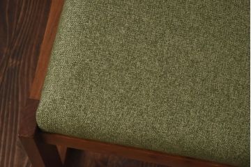 北欧テイスト家具　チーク材　シンプルなビンテージチェア(ダイニングチェア、イス)(1)(R-030330)